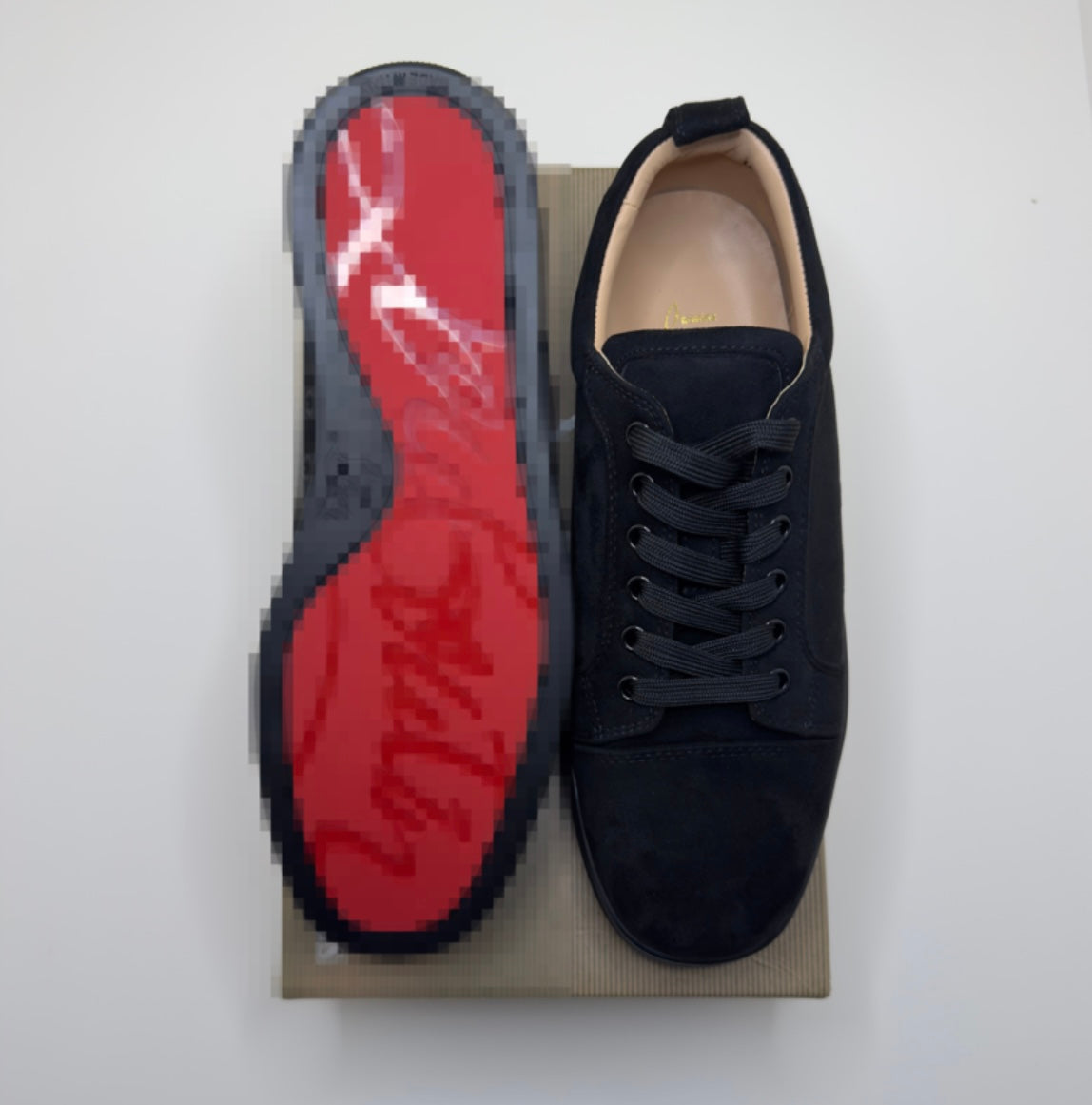LC BLACK SUEDE
