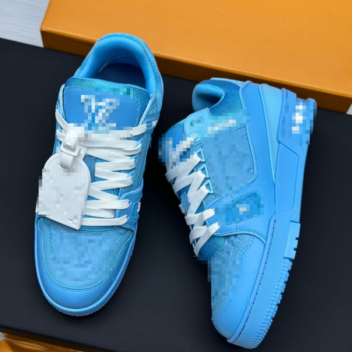 L!V BLUE